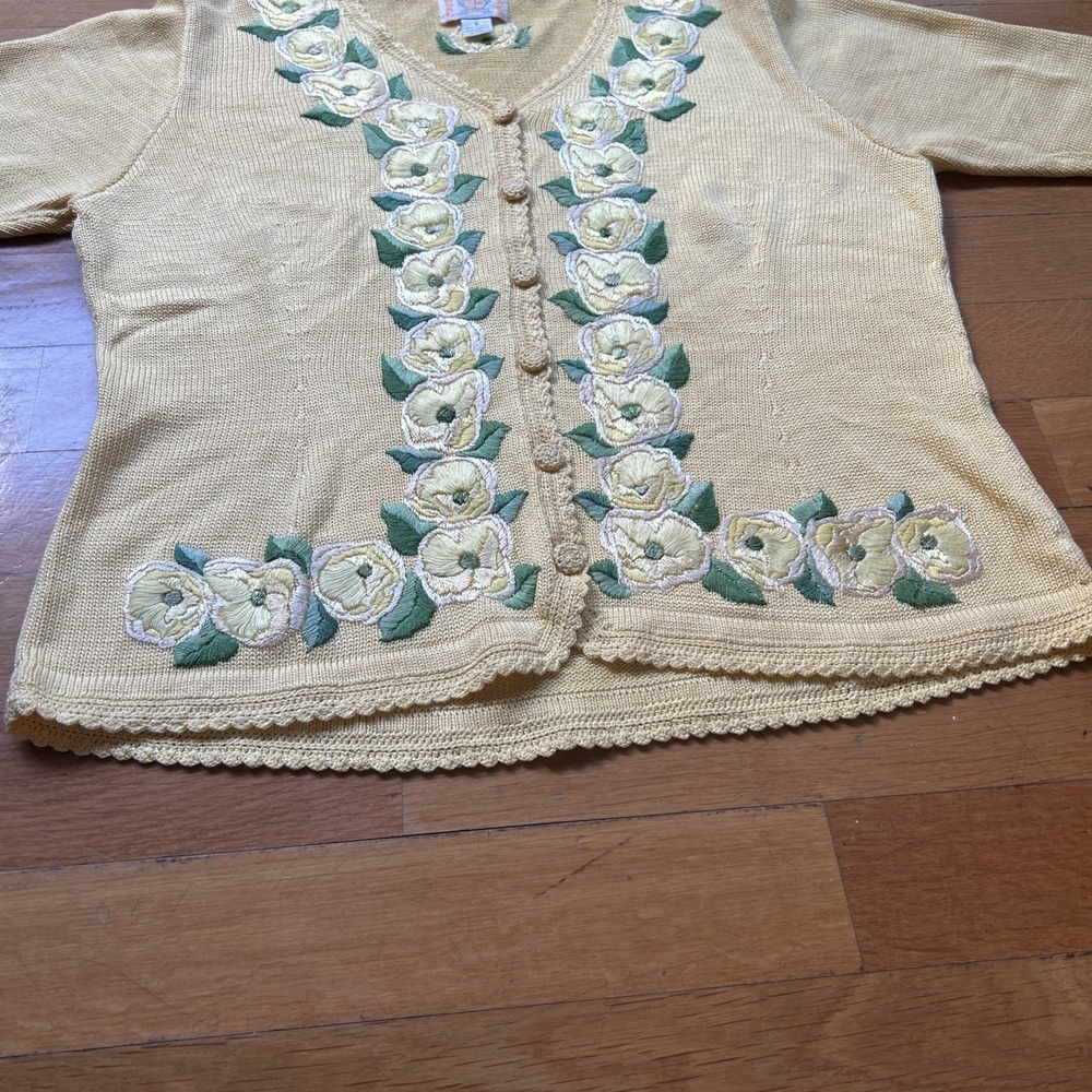 Vintage Yellow Cotton Cardigan Floral Embroidery Short Sleeve Cottagecore S - Picture 5 of 9